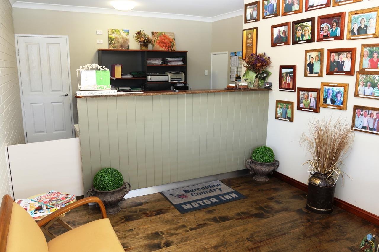 Barcaldine Country Motor Inn Екстериор снимка