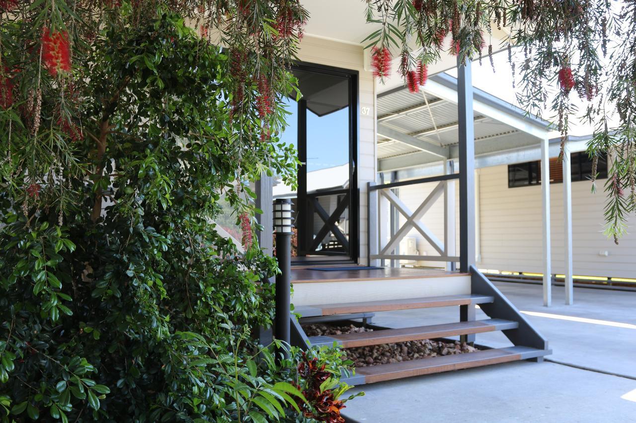 Barcaldine Country Motor Inn Екстериор снимка