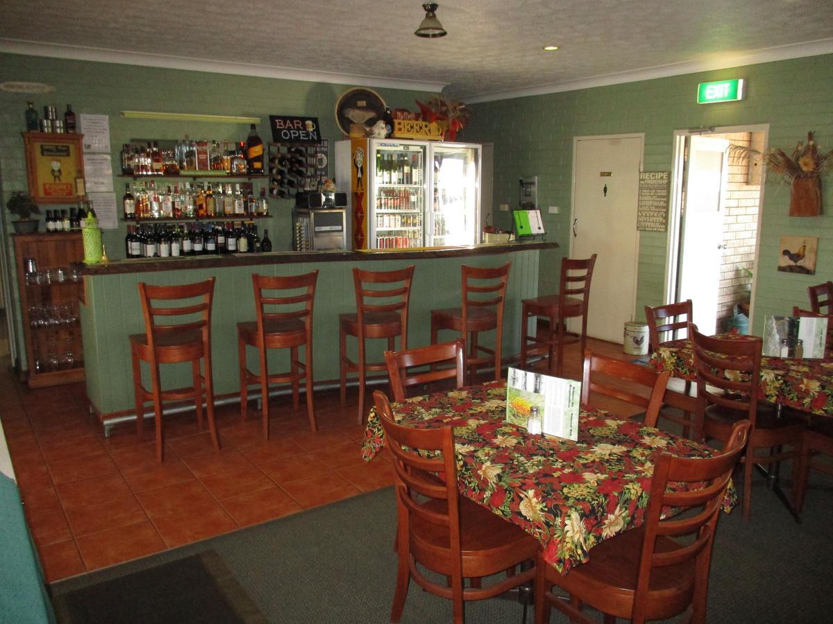 Barcaldine Country Motor Inn Екстериор снимка
