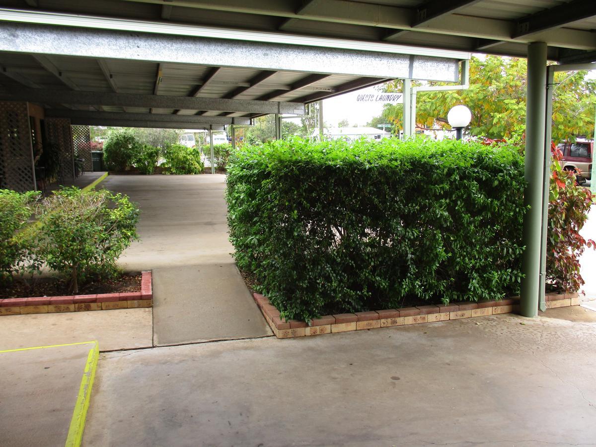 Barcaldine Country Motor Inn Екстериор снимка