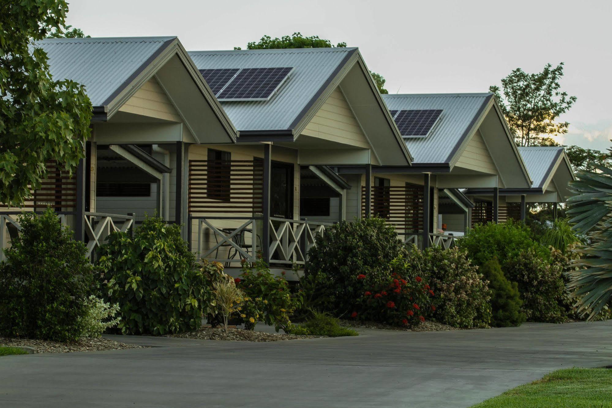 Barcaldine Country Motor Inn Екстериор снимка