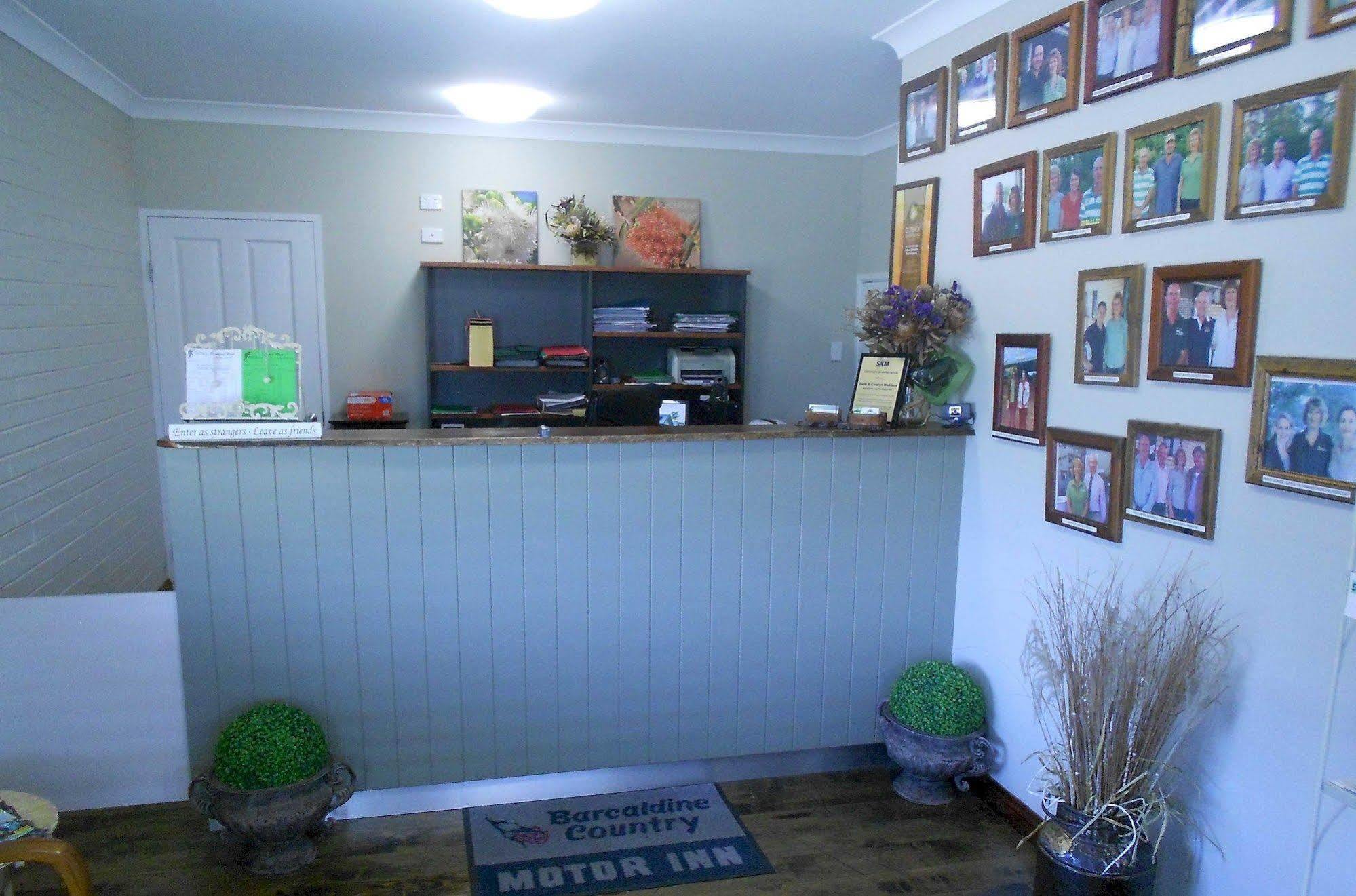 Barcaldine Country Motor Inn Екстериор снимка